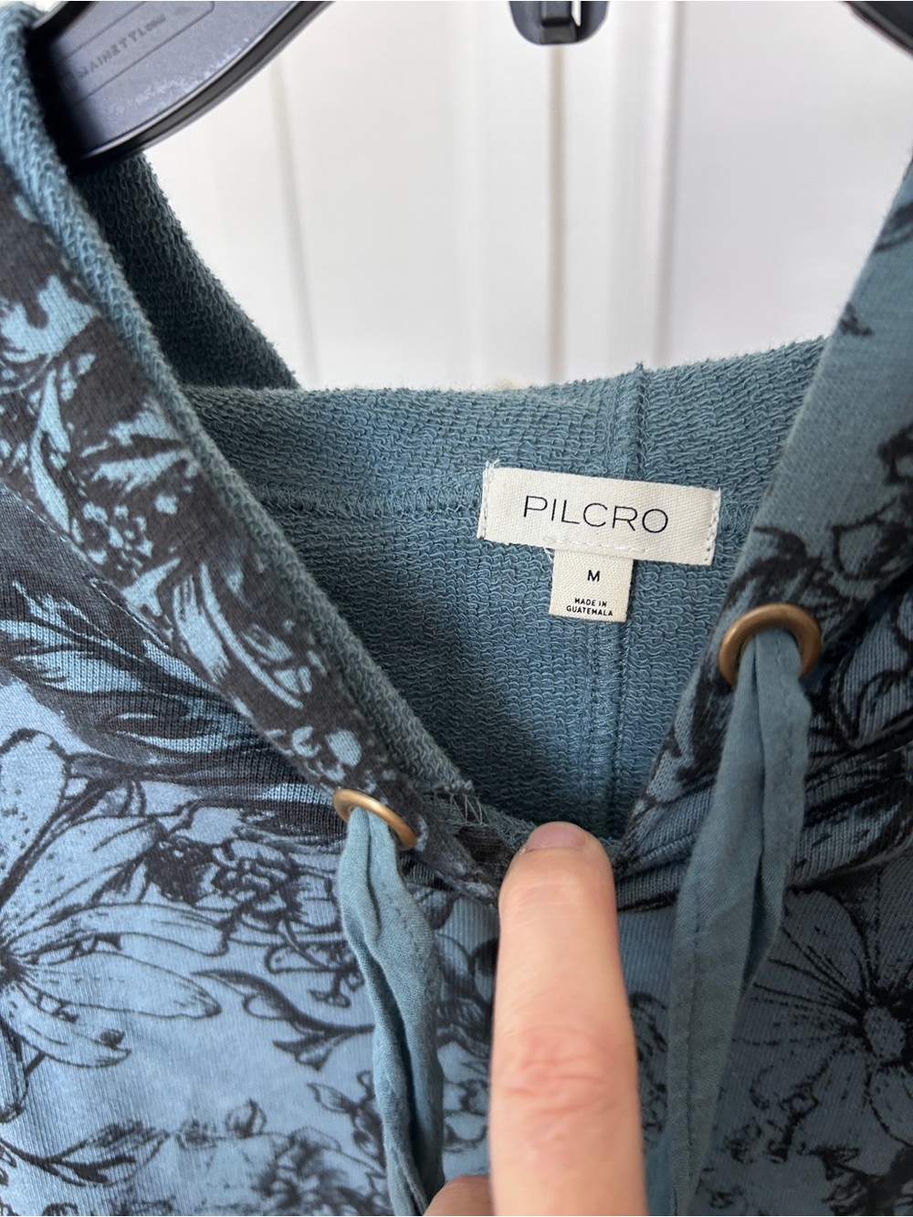 Anthropologie Pilcro Drop Shoulder Flounce Hoodie Floral Blue Size M - Picture 2 of 4